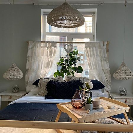 Pristine 1Br Apt In City Center W/ Patio And Parking Riga Extérieur photo